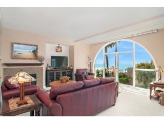 5420 La Jolla Blvd B202