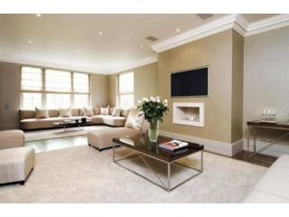 7 bed flat to rent in Park Road, St..