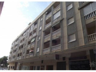 This beautiful 2 bedroom apartment in the bustling heart of..