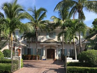 4 bedroom House For Sale: 215 Rudder..