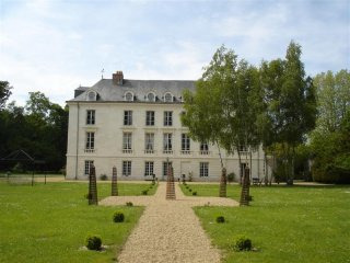 Restored 16/18th Century Touraine..
