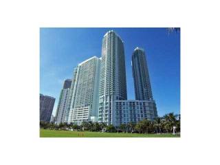 2 bedroom Flat For Sale: 1900 N..
