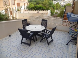 2 Bedrooms Apartment For Sale