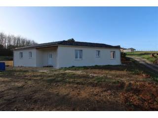 L28021 - Residential For Sale - Maison..