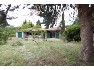 3 Bedrooms - Villa -..