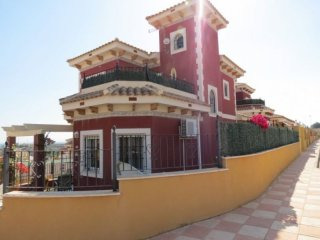3 Bedrooms - Villa - Alicante - For Sale