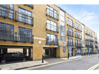 Property - London - For Sale