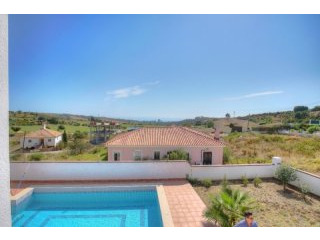 4 Bedrooms - Villa - Malaga - For Sale