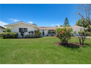 2 bedroom House For Sale: 2704..