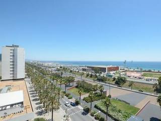 4 bedroom Flat For Sale: BARCELONA..