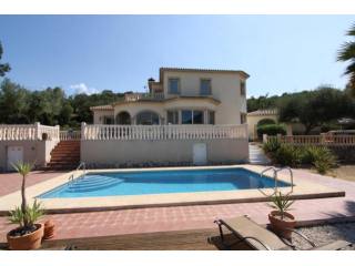 3 Bedrooms - Villa - Alicante - For Sale