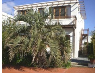 4 Bedroom House - For Rent - Peninsula