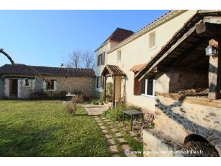 Ref 21/981 : Maison Ancienne Avec..