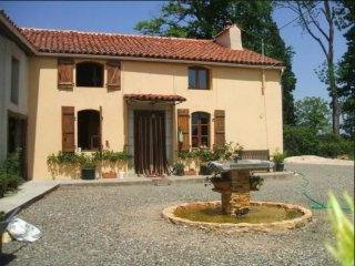 3 Bedrooms - House - Midi-Pyrenees -..