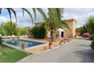 3 Bedrooms - Finca - For Sale