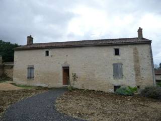 Nice Stone Built Property