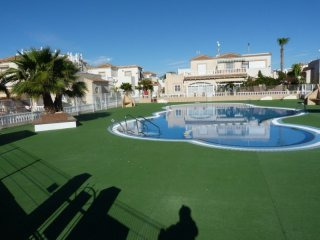 3 Bedrooms - House - Alicante - For Sale