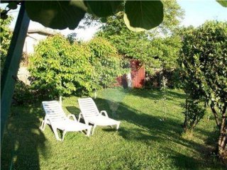 MATULJI-CENTAR-SAMOSTOJEĆA KUĆA 400 m2 S OKUĆNICOM