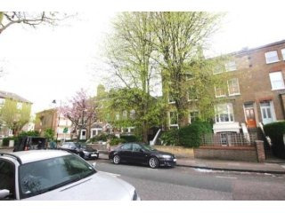 2 Bed Flat/Apartment To Let in London