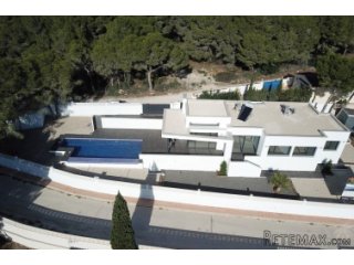Modern Villa for sale in Benissa Costa, in urbanization La..