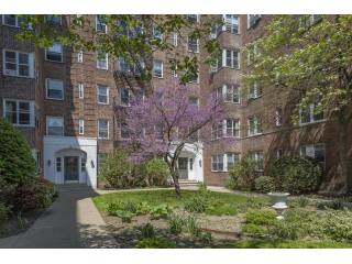 2 bedroom Co-op For Sale: Bronxville..
