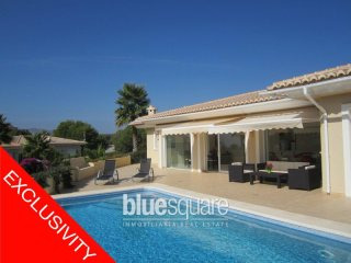 3 bed 3 bath villa on one level with a..