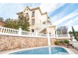 6 bedroom Detached House For Sale:..