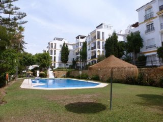 2 Bedroom Middle Floor Apartment