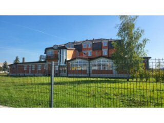 Hotel roh-bau s građevinskim zemljištem 8015 m2