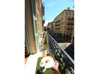 Beautiful 2 Bed Apartment With Lovely..