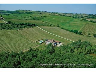 Farm for sale in Gambassi Terme (Italy)