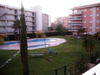 3 Bedrooms - Apartment - Girona - For..