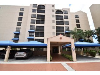 7178 Promenade Drive #102b Boca Raton..