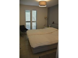 Enchanting Two Bed In Residence Nice..