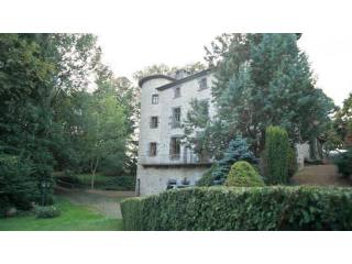 4 bedroom Castle For Sale: 63000..