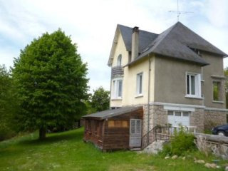 Large Detached House, Well Appointed