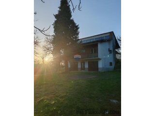 Klinča sela, samostojeća kuća s potencijalom, 252 m2.