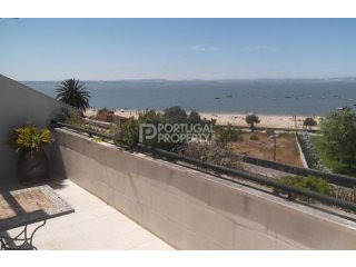 Penthouse Four Bedroom Apartment with..