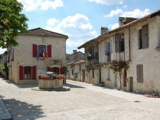 2 Bedroom Village House For Sale