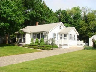 2 Bedrooms - Ranch - CT - For Sale
