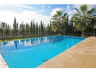 Fantastic Villa With Sea View In Nova..