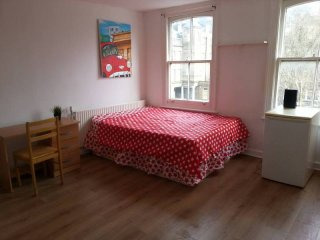 Double Room Near Tower Bridge