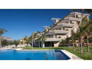 Third floor apartment offering great comfort, plenty of..