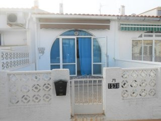 RS384, Smart South facing One Bed..