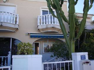 2 Bedrooms - Townhouse - Alicante - For..