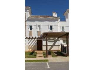 2 bedroom town house for sale