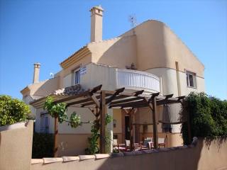 3 Bedrooms - Villa - Alicante - For Sale