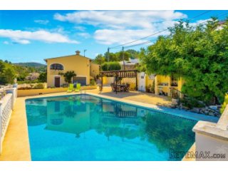 Nestled in the Valle de Lliber, this beautiful property..