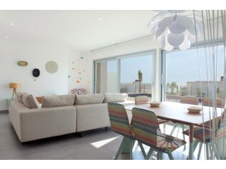 3 Bedrooms - Villa - Alicante - For Sale