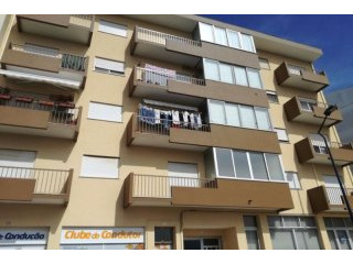2 Bedroom Apartment Minutes Away From..
